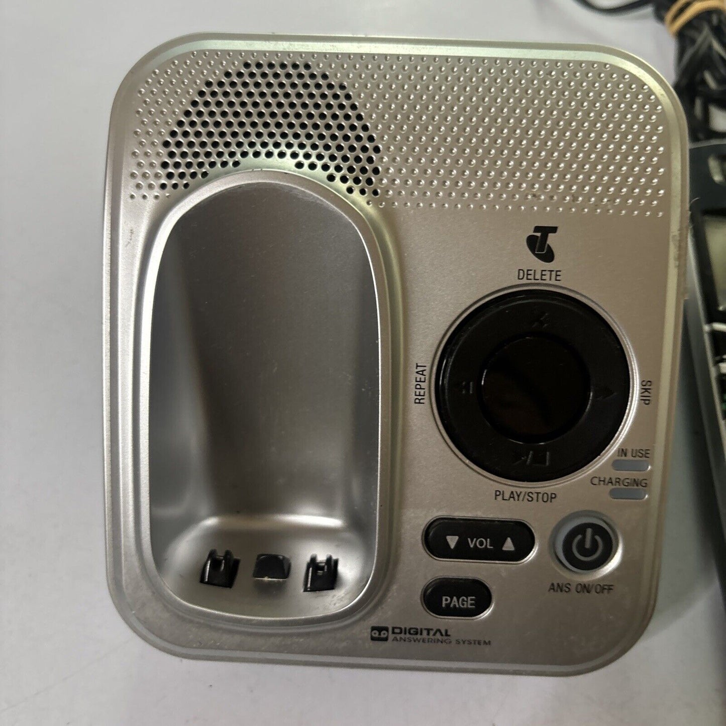 Telstra 9200a Digital Answering Machine With 1 Handset