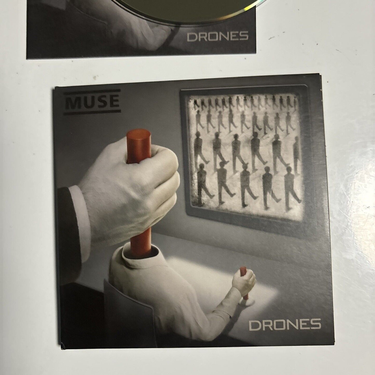 Muse - Drones (CD, 2015) Gatefold Cardsleeve