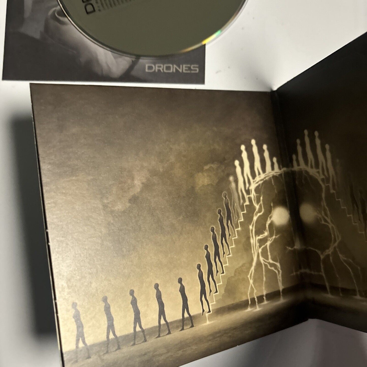Muse - Drones (CD, 2015) Gatefold Cardsleeve