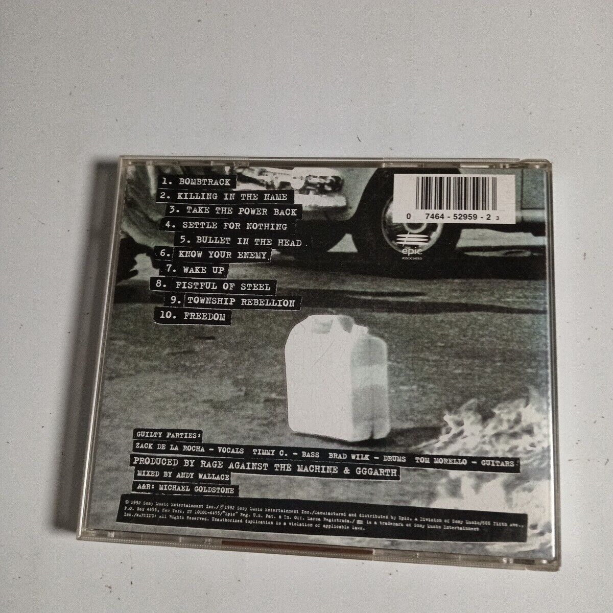 Rage Against The Machine – Rage Against The Machine (CD,  1992) ZK 52959