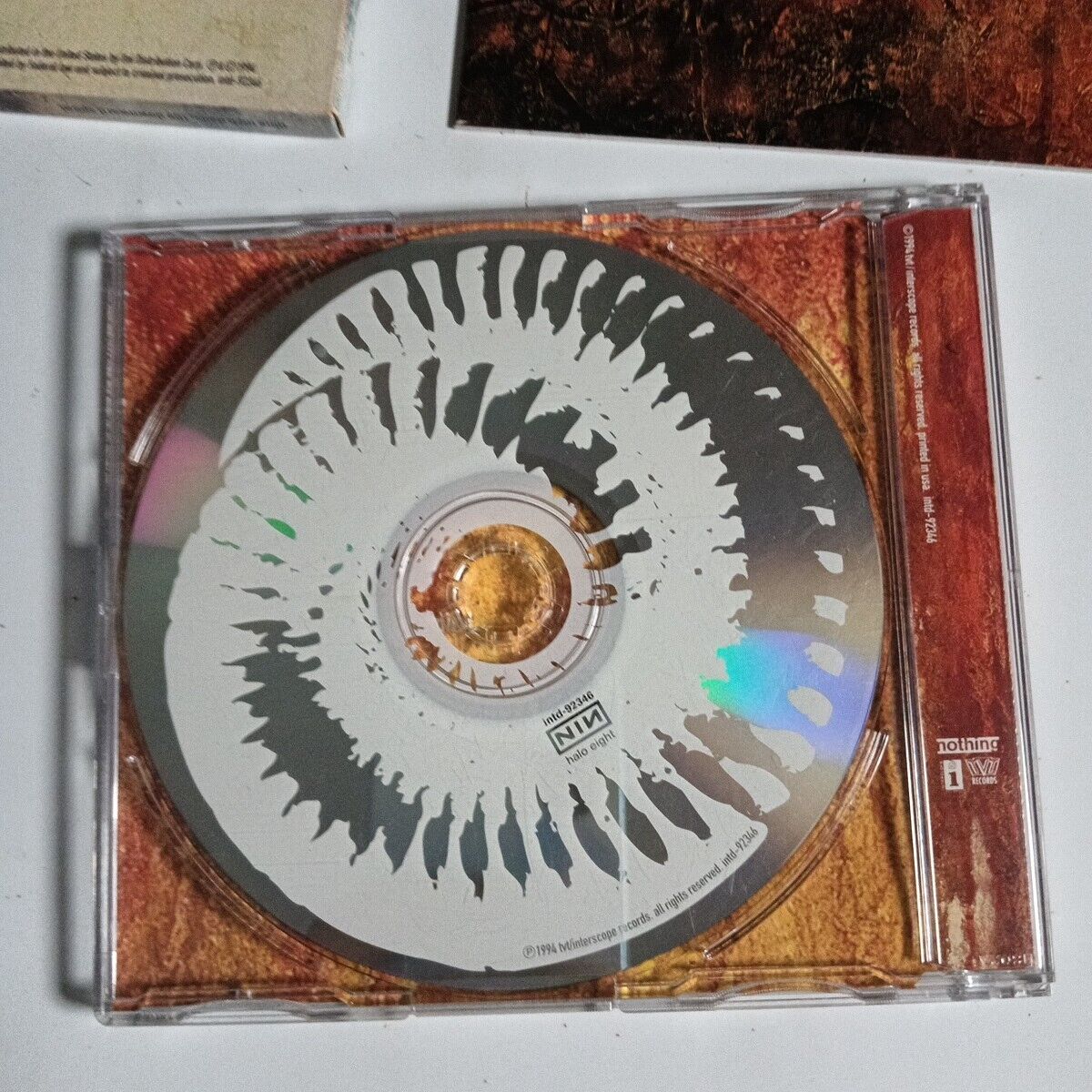 Nine Inch Nails – The Downward Spiral (Slipcase, CD, 1994) intd-92346