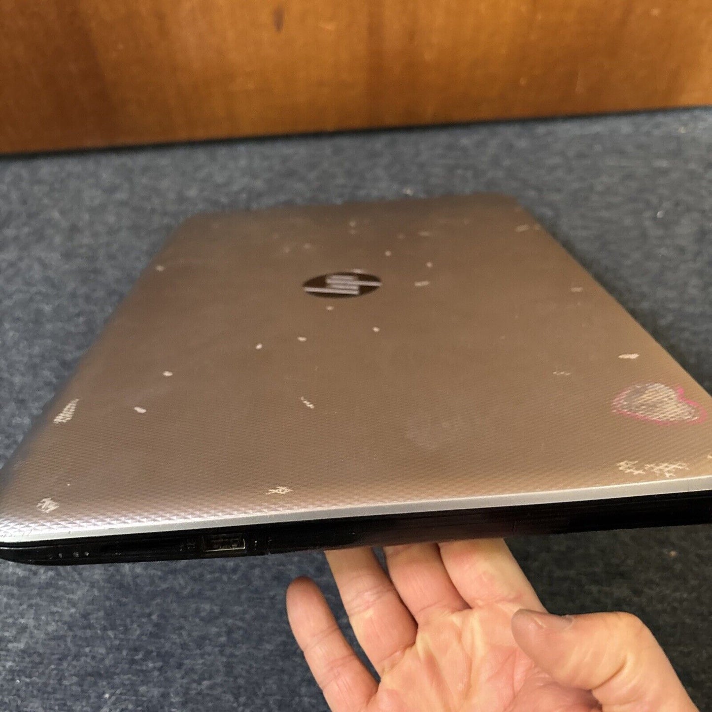 HP Laptop 15.6" Ac607tu i5-4210U 8gb RAM 1TB DVD Drive *Flat Battery*
