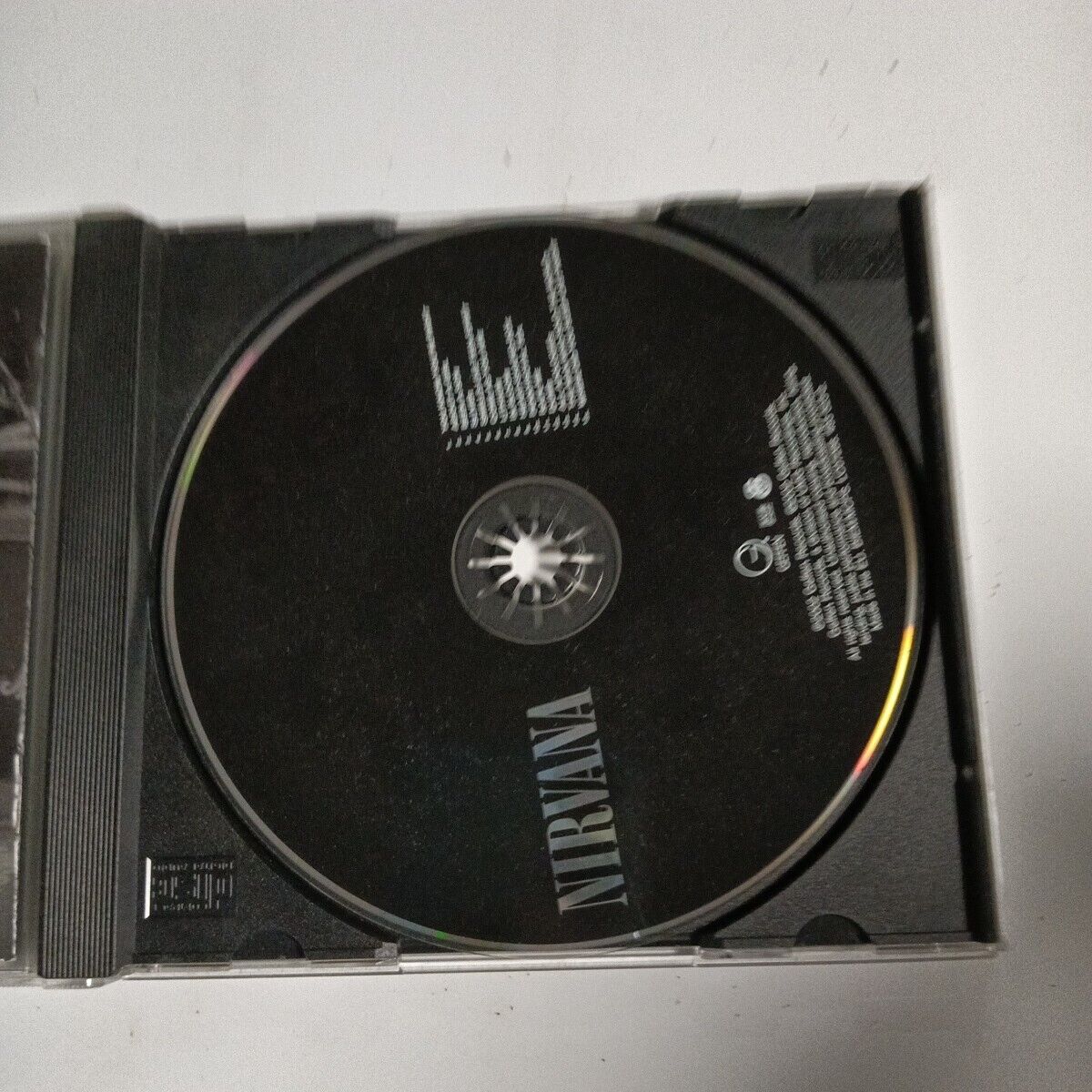 Nirvana – Nirvana (CD, 2002)  493 523-2