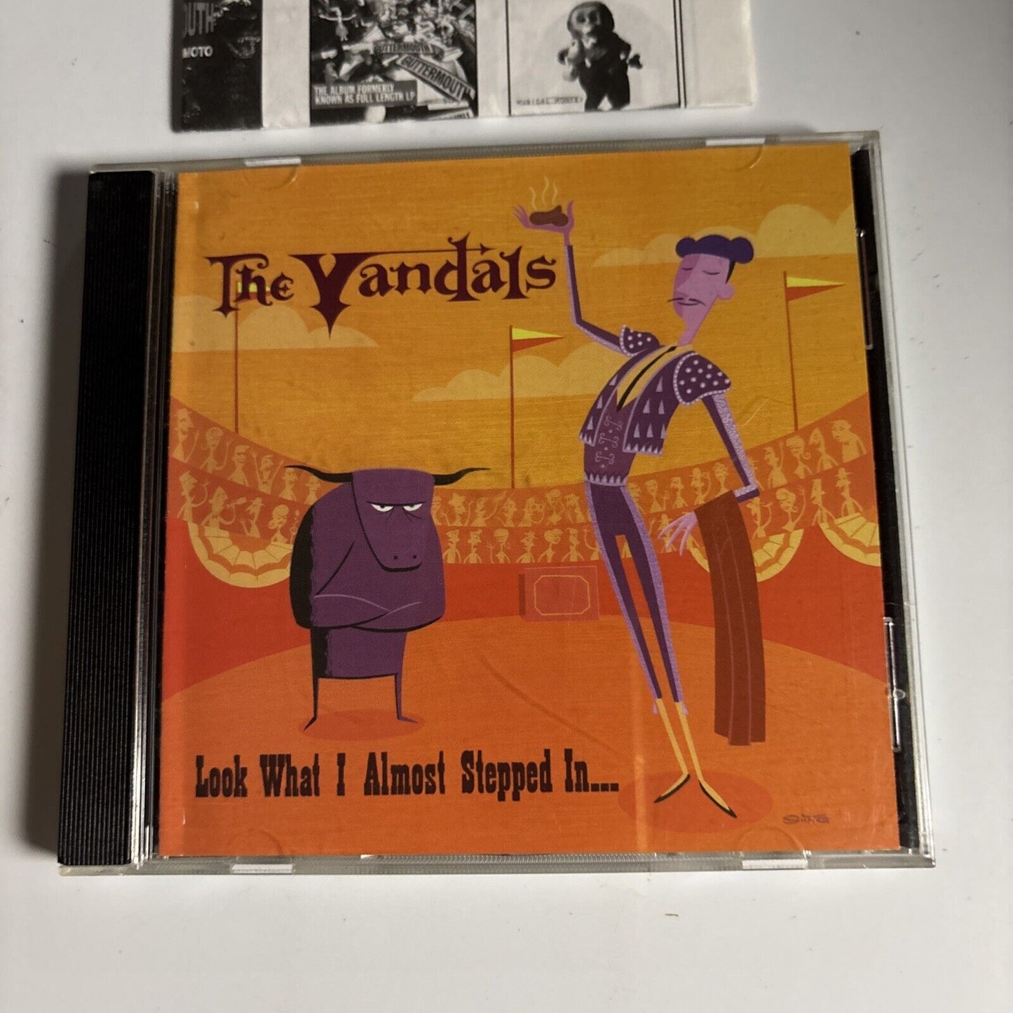 The Vandals – Look What I Almost Stepped In... (CD, 2000) 15833-2