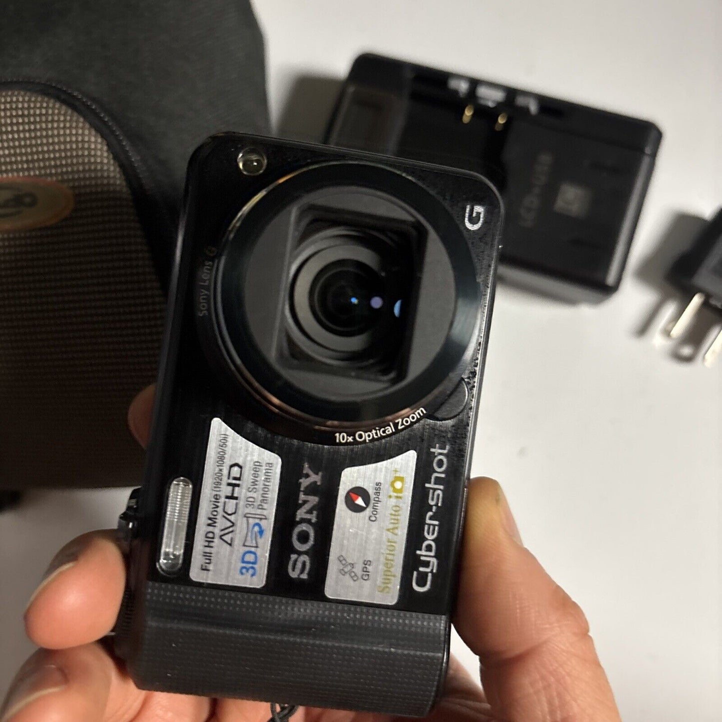 Sony Cyber-Shot DSC-HX7V Digital Camera GPS Charger 4GB SD Card Case 16.2MP