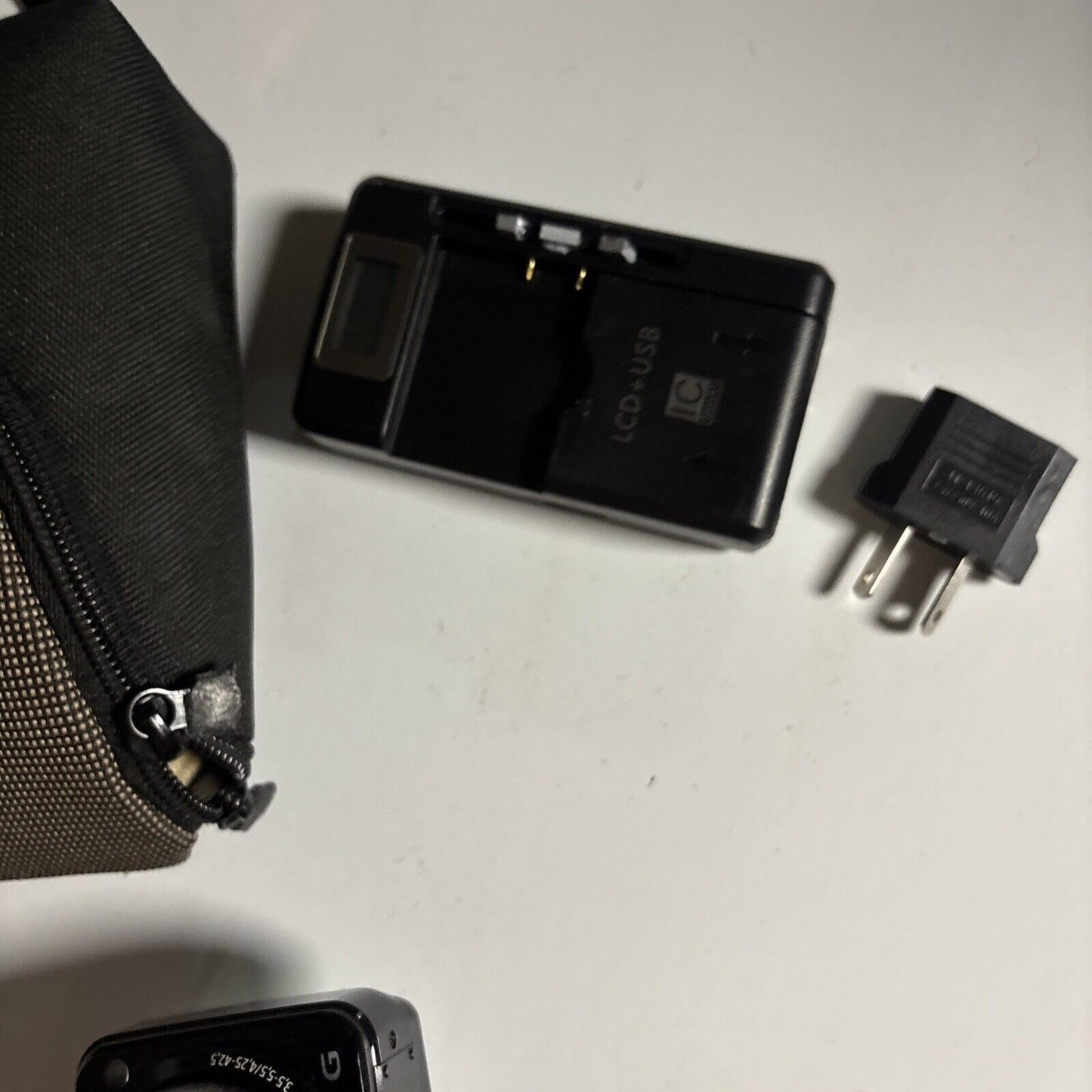 Sony Cyber-Shot DSC-HX7V Digital Camera GPS Charger 4GB SD Card Case 16.2MP