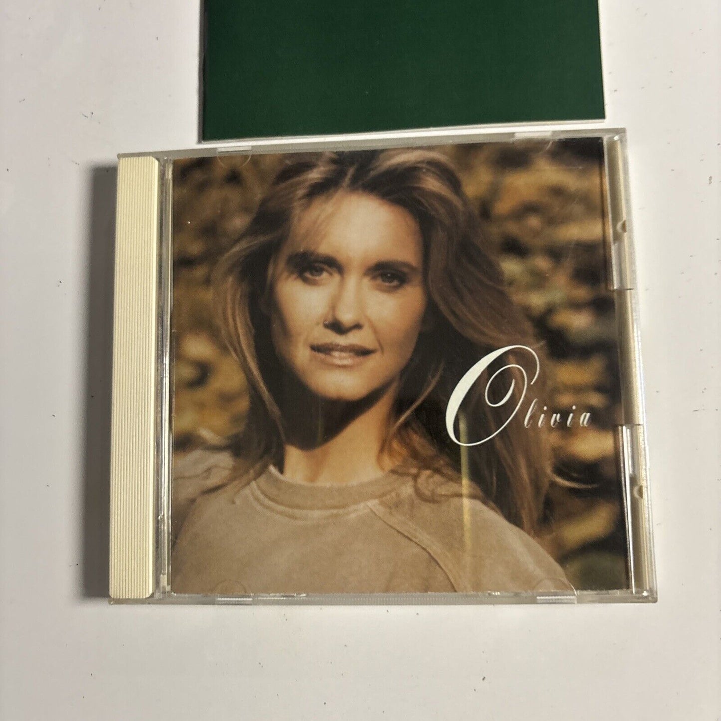 Olivia Newton-John Back To Basics: The Essential Collection 1971-1992 (CD) Japan