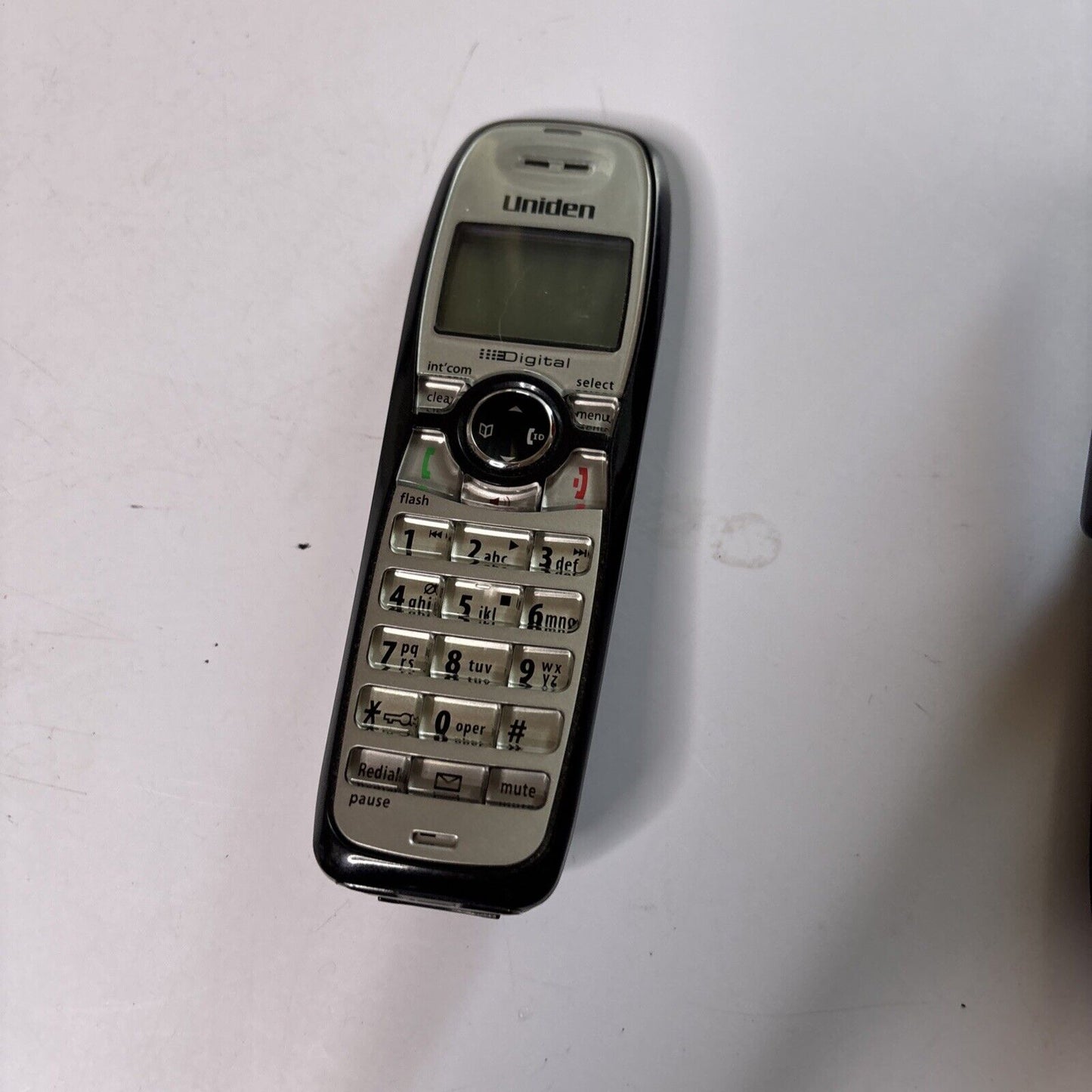 Uniden XDECT7055+1 Digital Answering Machine 1 Handset Landline Cordless Phone