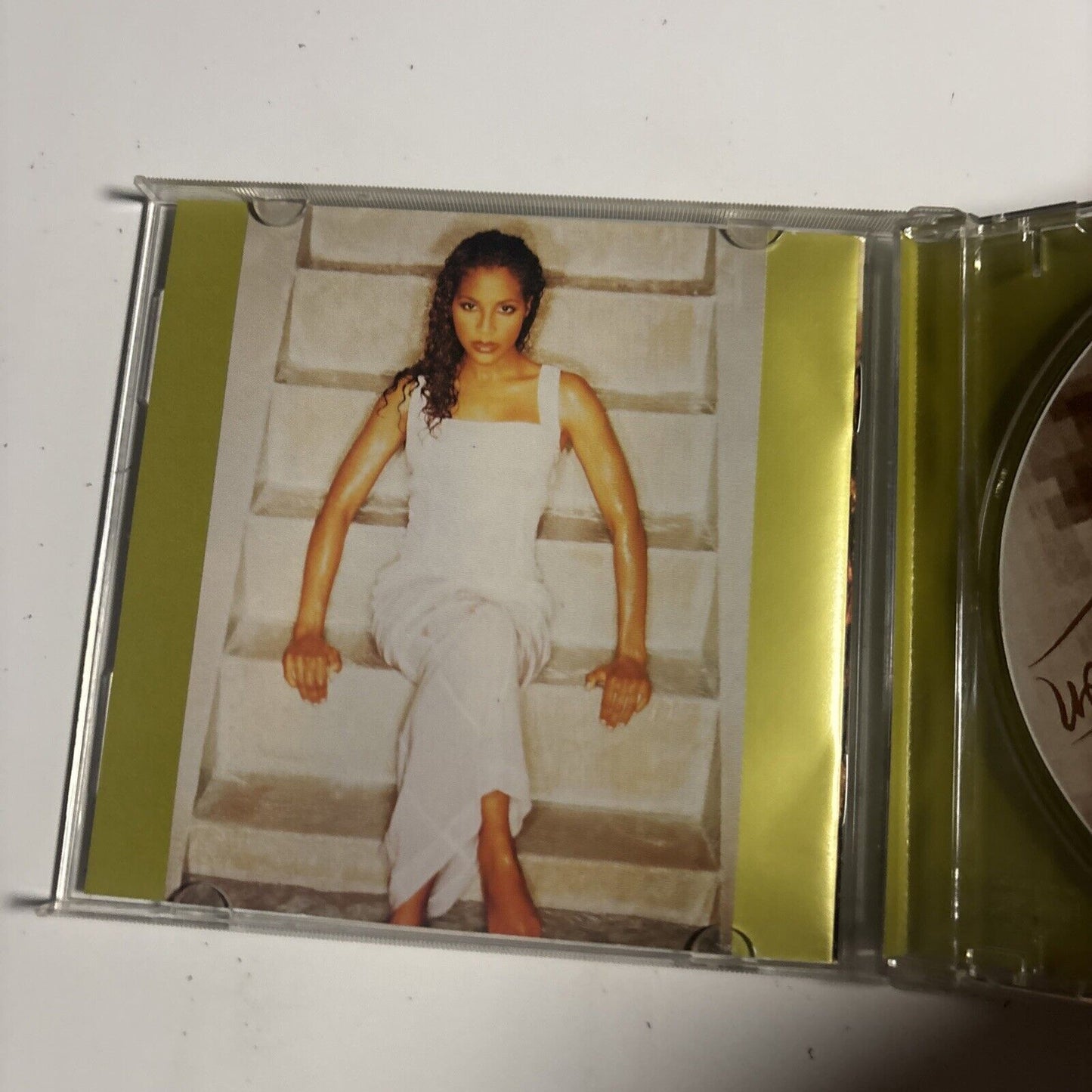 Toni Braxton – Secrets  (CD, 1996)