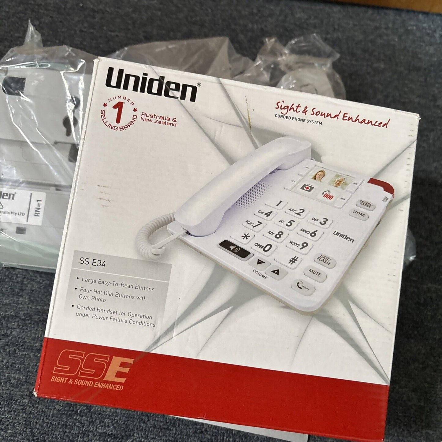 Uniden Sight & Sound Enhanced Corded Phone (SSE34) *Never Used*