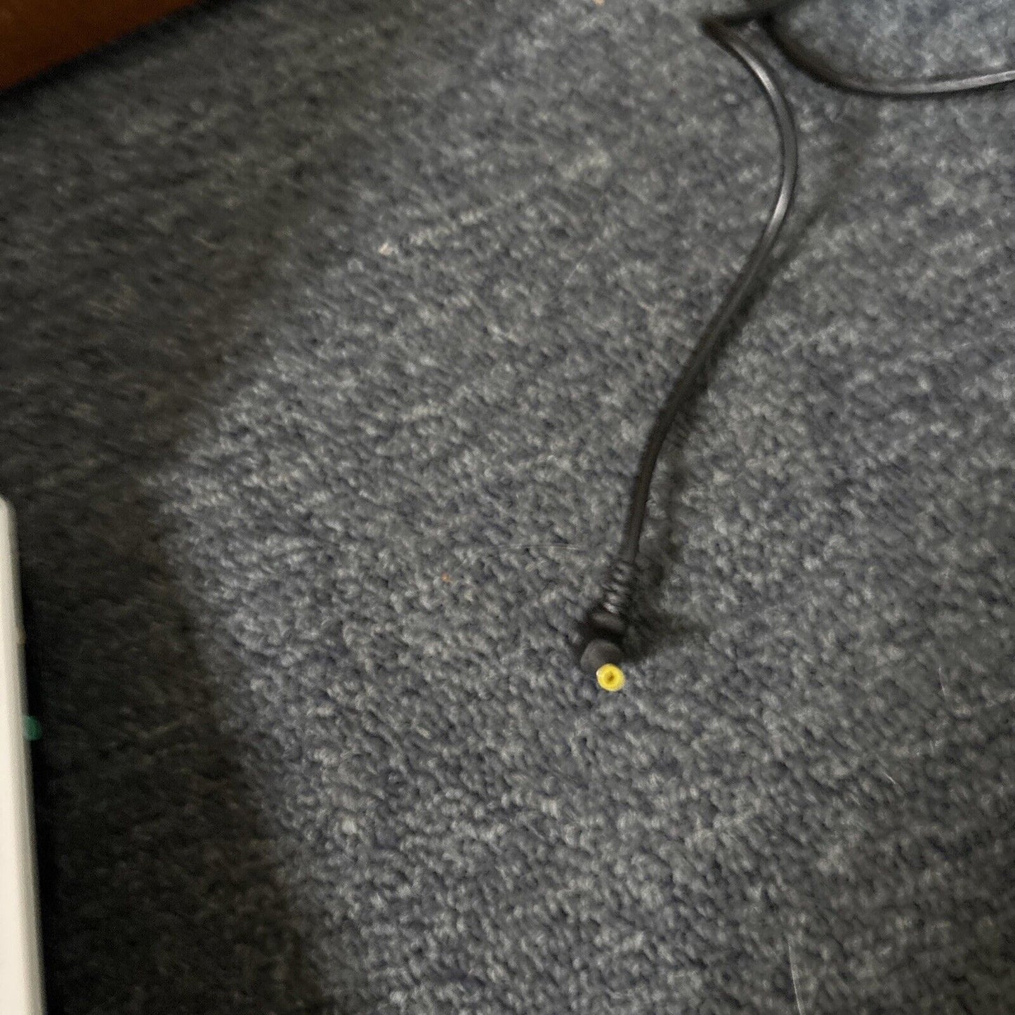 LG 7" Portable DVD Player DP351G Region 4