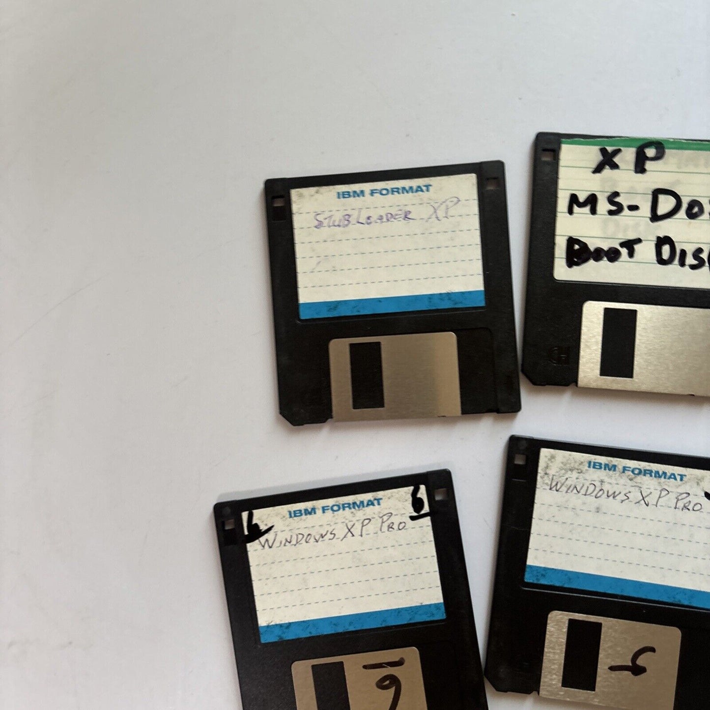 9x Floppy Disk 1.44MB 2HD Used