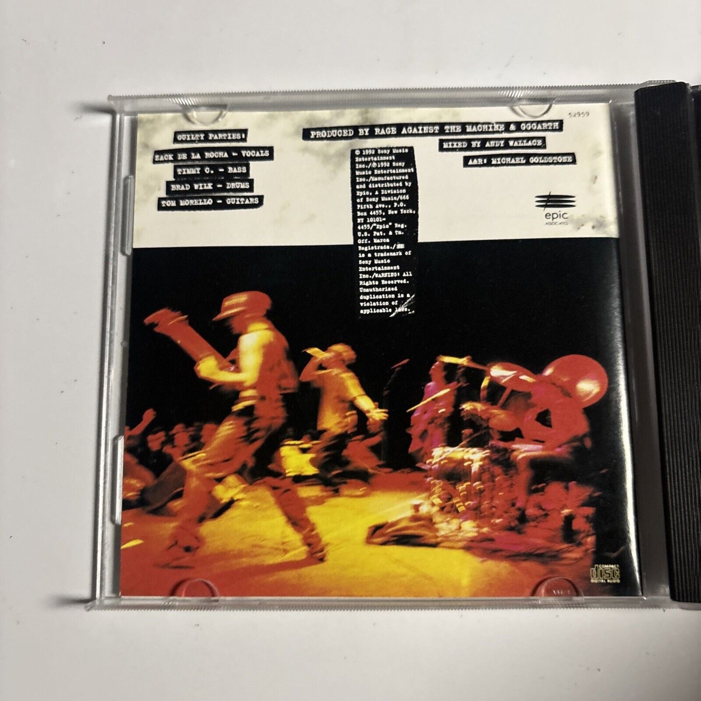 Rage Against The Machine – Rage Against The Machine (CD, 1992) ZK 52959