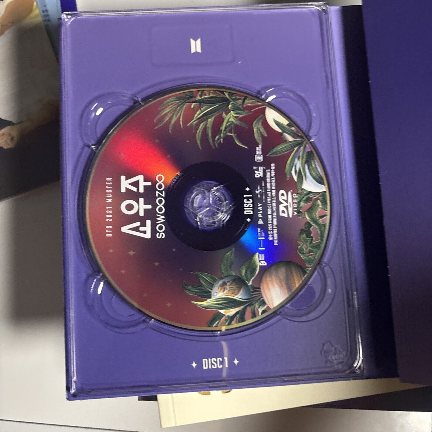 BTS 2021 Muster Sowoozoo Japan Version (DVD 3-Disc)  Region 2 PhotoBook PostCard