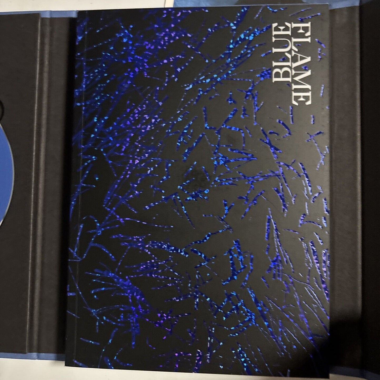 Astro – Blue Flame (2019, Blue Book ver., CD) L200002141 Korea Blue Photo Book
