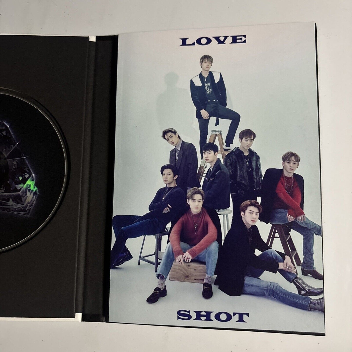 EXO – Love Shot (2018, Shot Ver., CD) SMK1045 Korea Photo Book