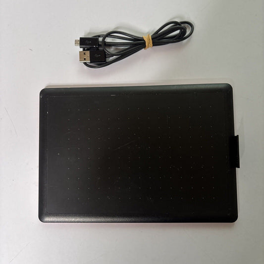One By Wacom Graphics Tablet CTL-472 *No Pen*