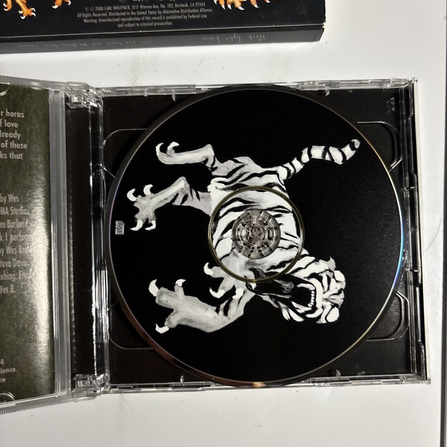 Black Light Burns – Cover Your Heart And The Anvil Pants Odyssey (CD + DVD 2008)