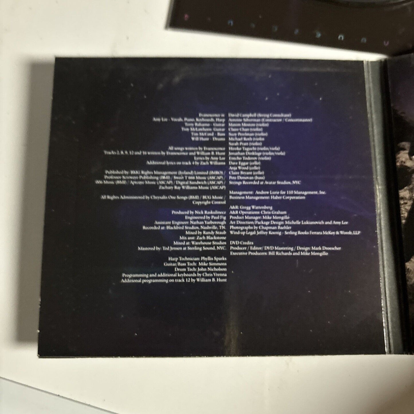 Evanescence – Evanescence [Deluxe Edition] (CD + DVD, 2011)   Deluxe Edition