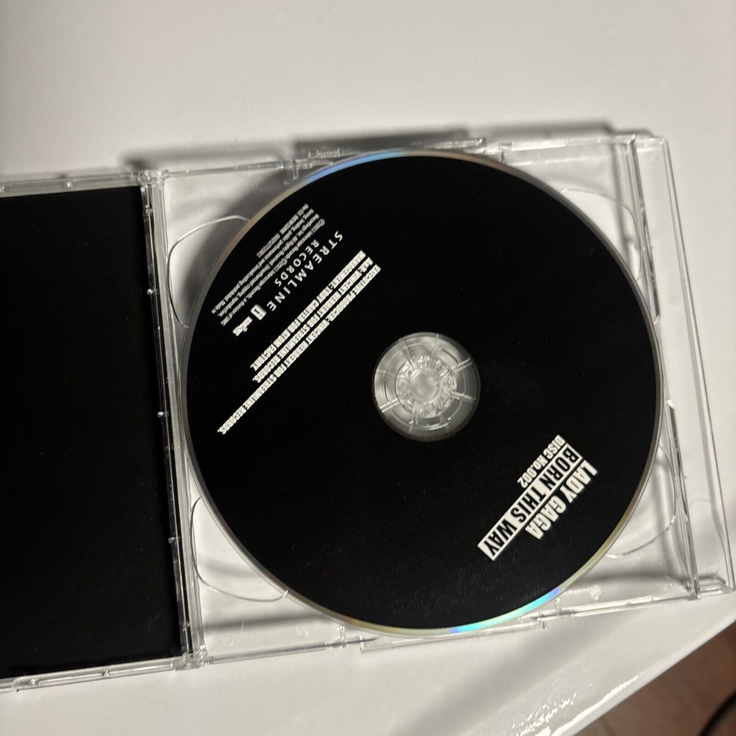Lady Gaga – Born This Way (CD, 2011, 2-Disc)