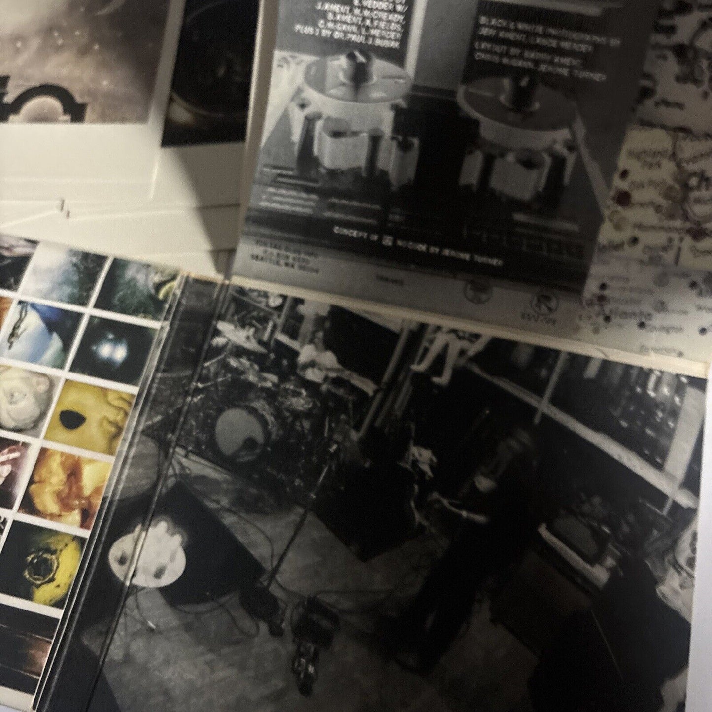 Pearl Jam – No Code (CD, 1996) srcs-8138 Japan Photo card, Digipak