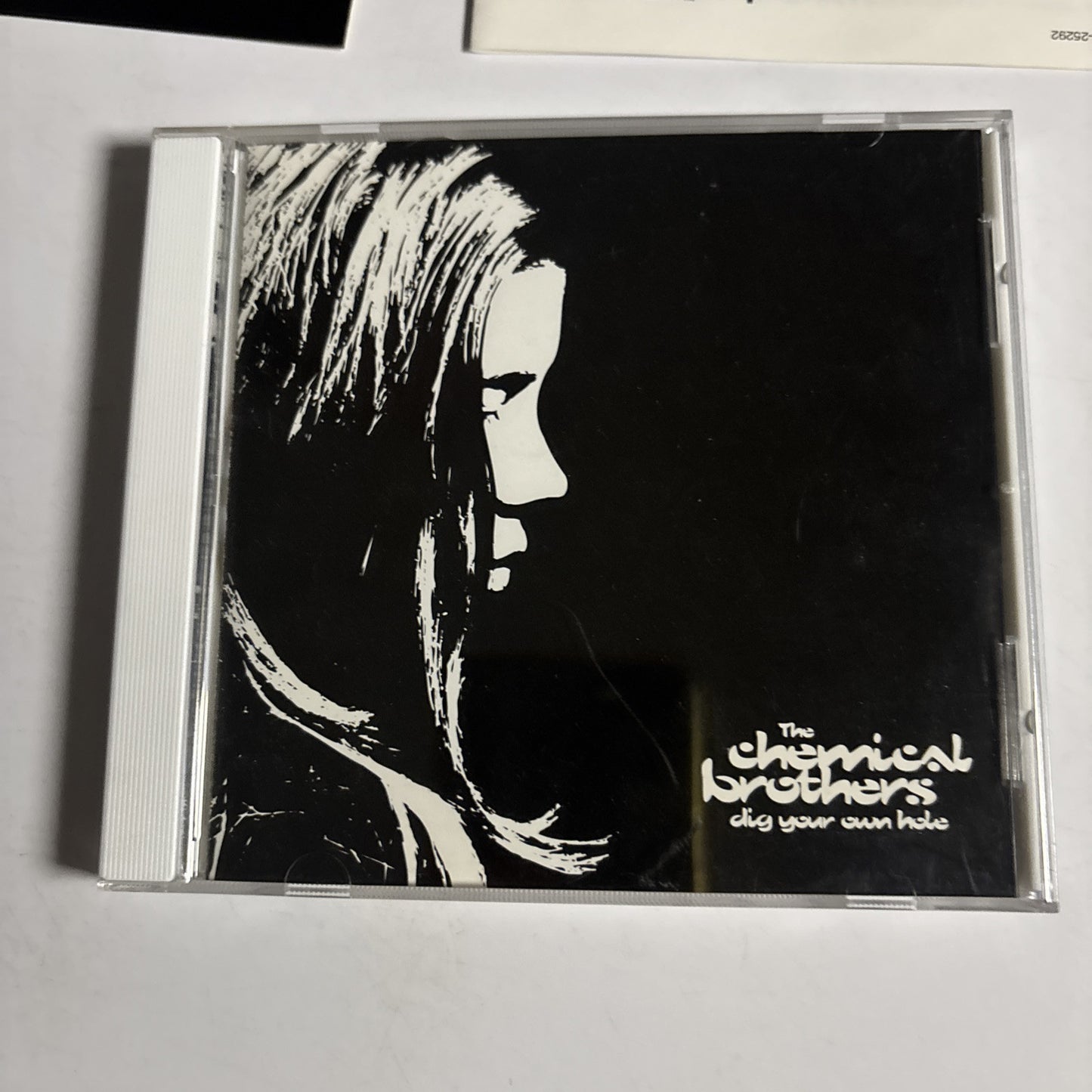 The Chemical Brothers – Dig Your Own Hole (CD, 1997) Japan Sticker VJCP-25292