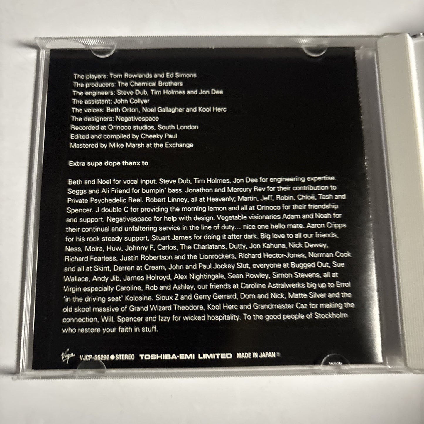 The Chemical Brothers – Dig Your Own Hole (CD, 1997) Japan Sticker VJCP-25292