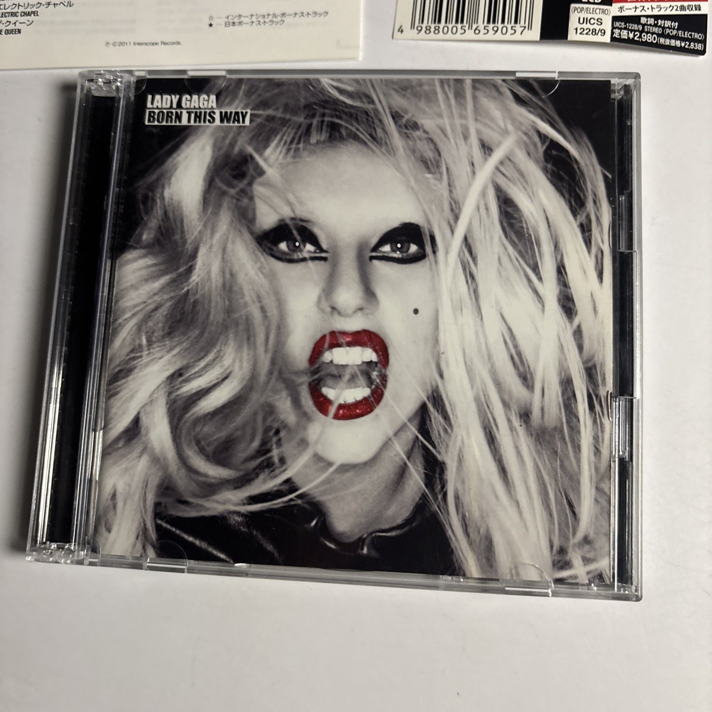 Lady Gaga – Born This Way (CD, 2011, 2-Disc) Japan obi UICS-1228/9