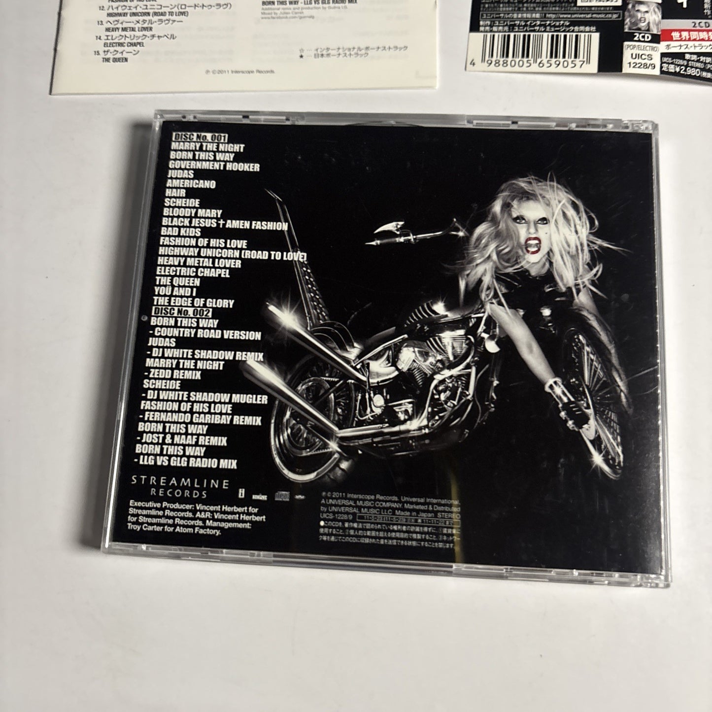 Lady Gaga – Born This Way (CD, 2011, 2-Disc) Japan obi UICS-1228/9