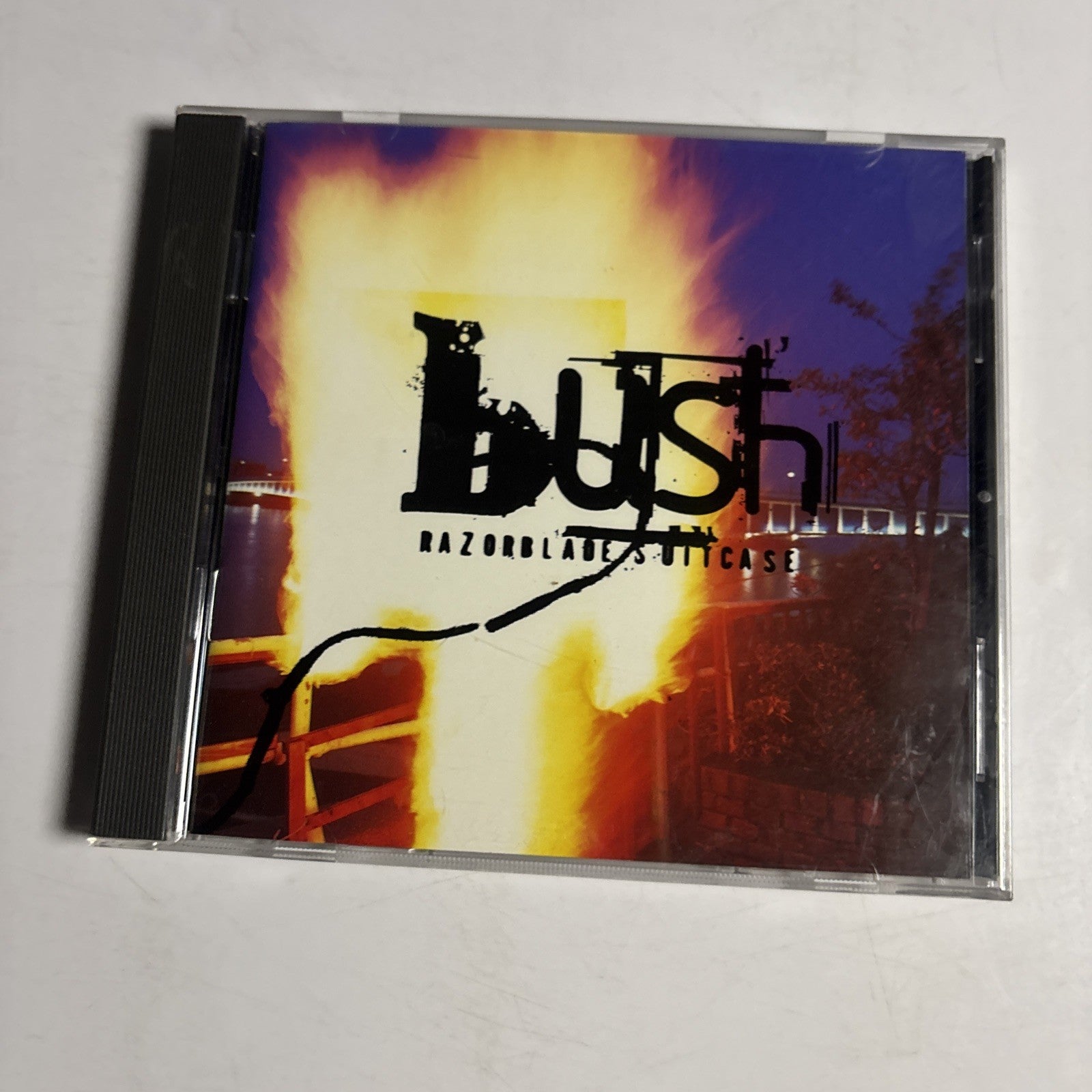 Bush – Razorblade Suitcase (CD, 1996) US INTD-90091 – Retro Unit
