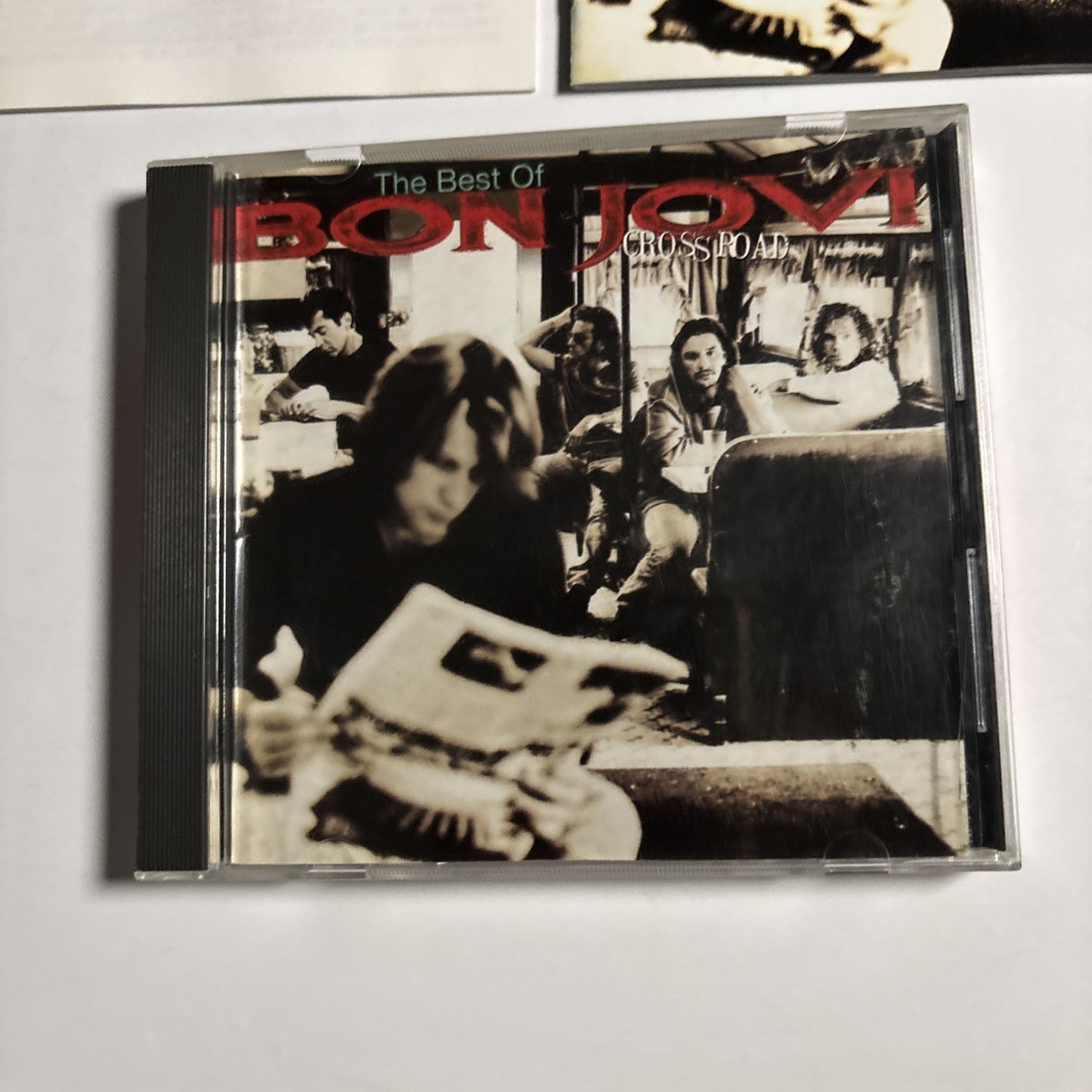 Bon Jovi – Cross Road (The Best Of Bon Jovi) (CD, 1994) Japan  PHCR-1300