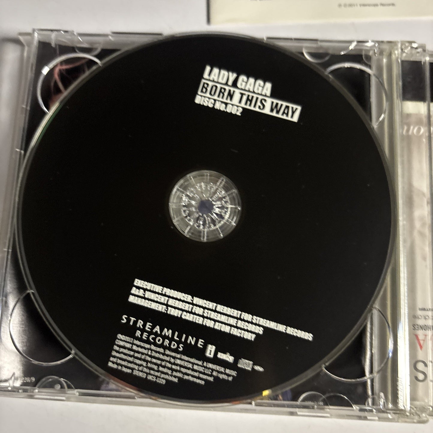 Lady Gaga – Born This Way (CD, 2011 2-Disc) Japan UICS-1228/9