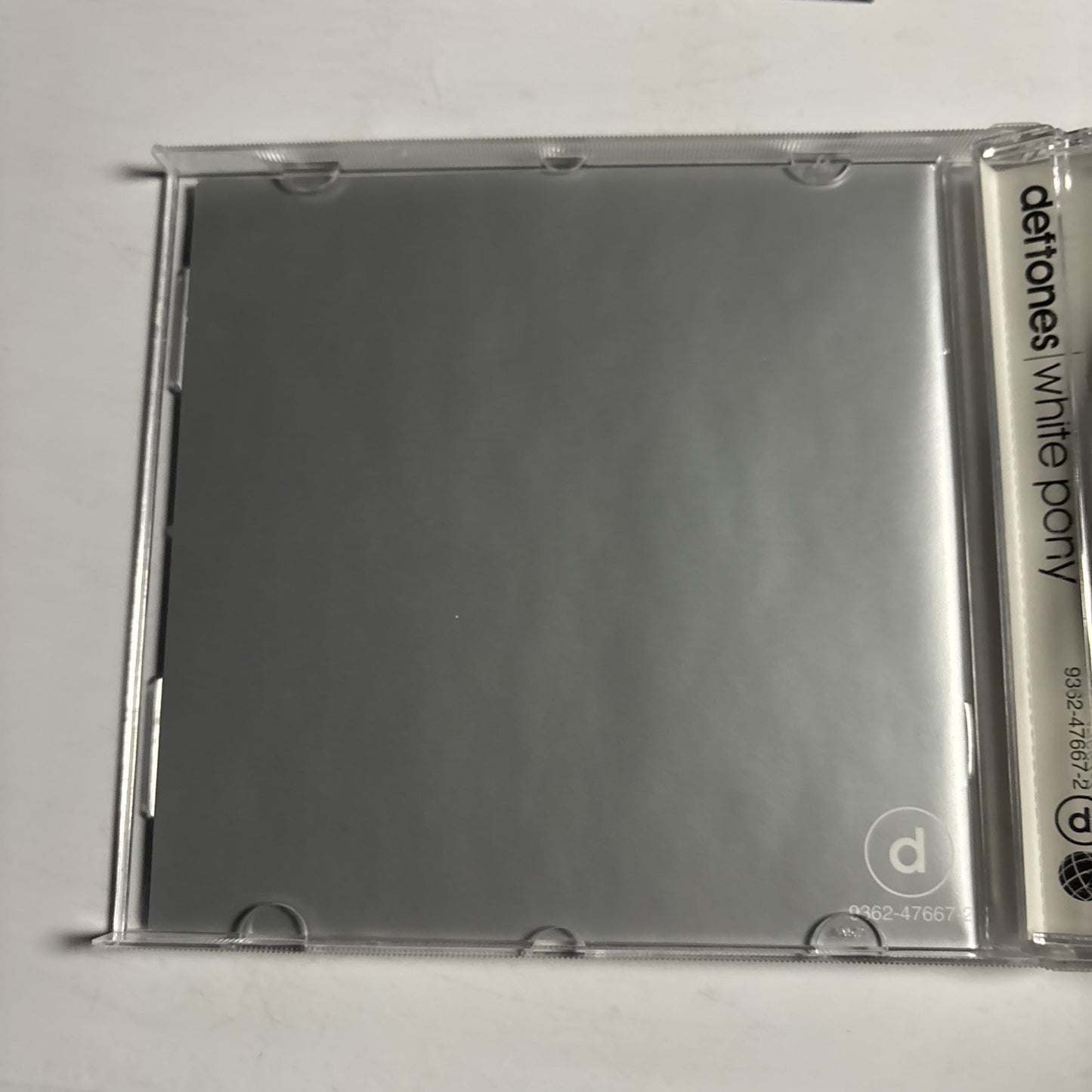 Deftones – White Pony (CD, 2000)  Europe 9362-47667-2