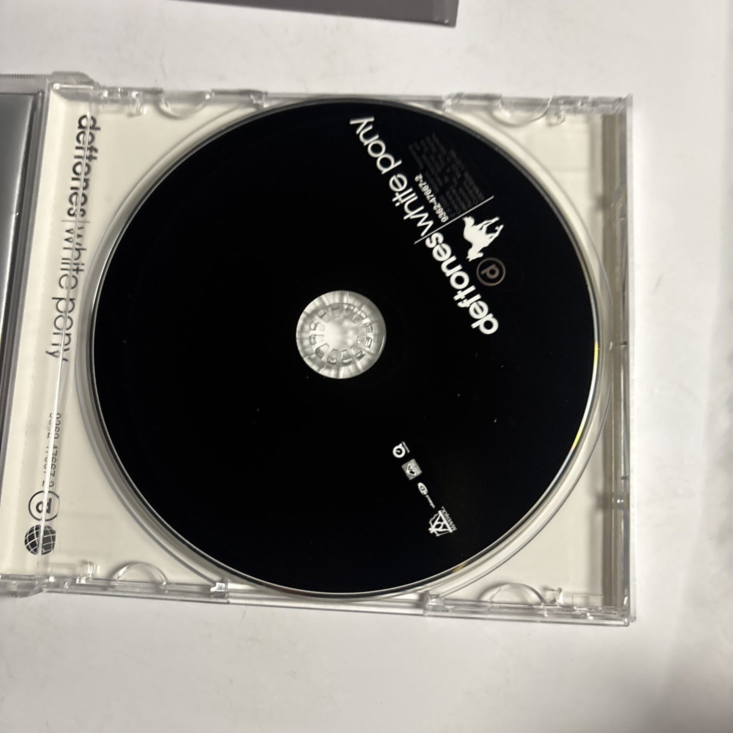 Deftones – White Pony (CD, 2000)  Europe 9362-47667-2