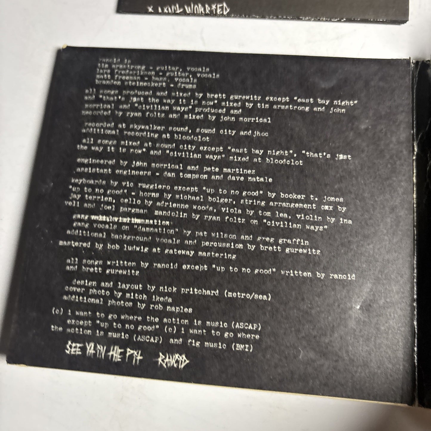 Rancid – Let The Dominoes Fall (CD, 2009) US cracked case 86843-2