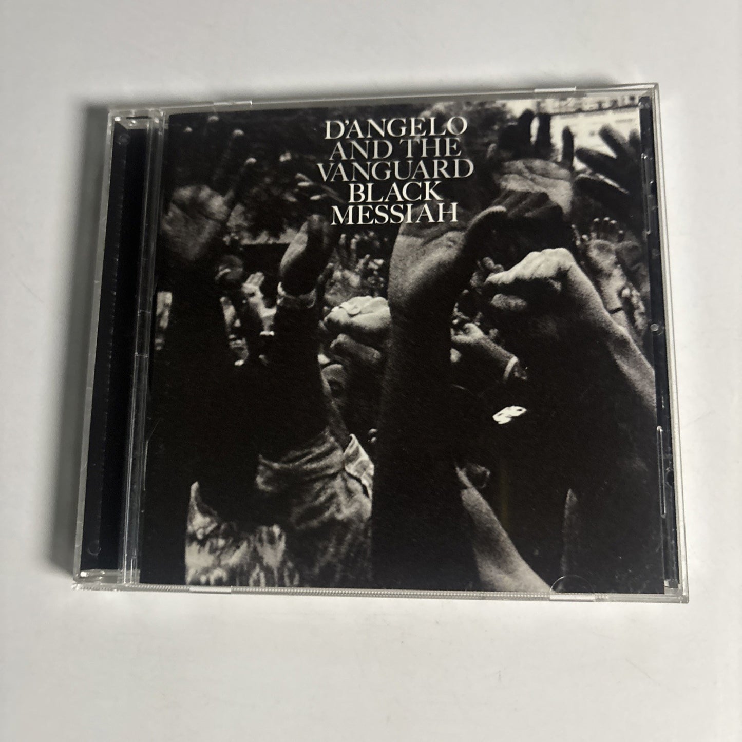 D'Angelo and The Vanguard – Black Messiah (CD, 2014) US 88875-05655-2