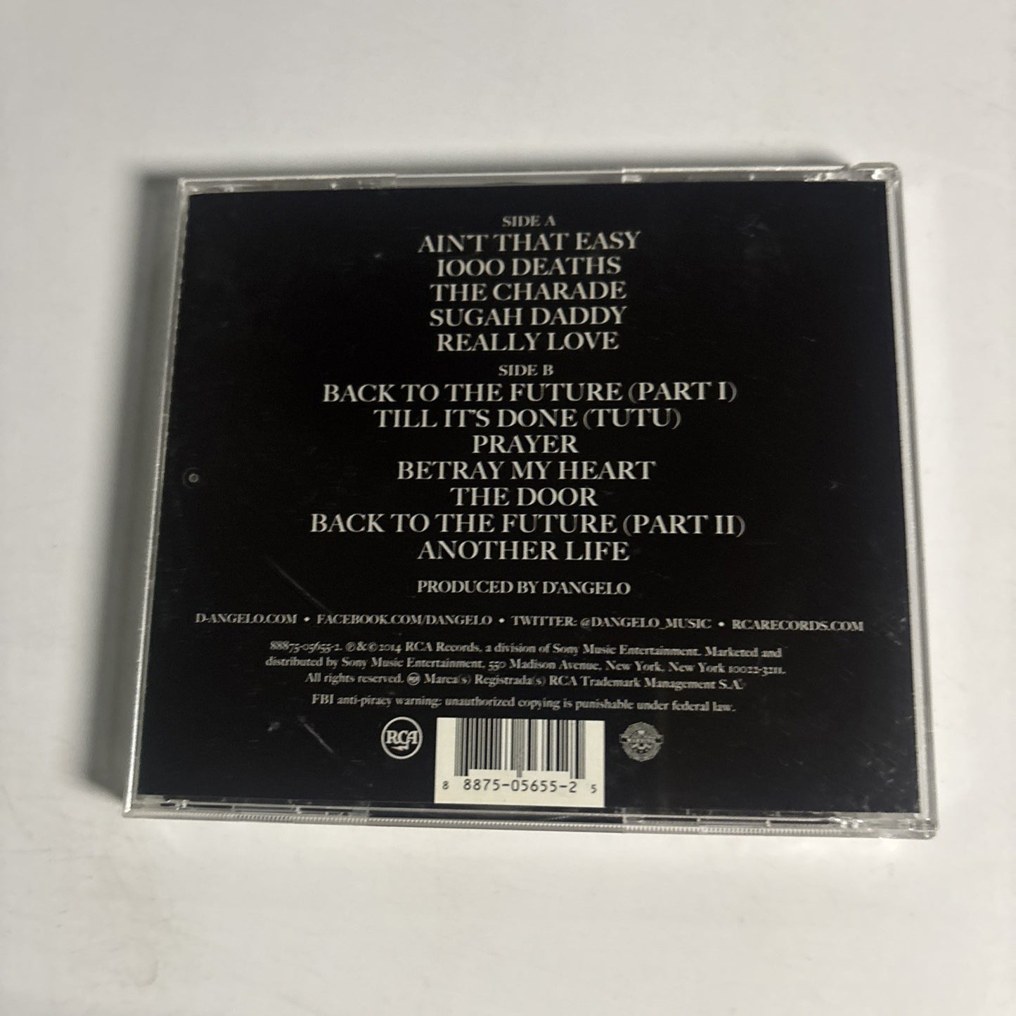 D'Angelo and The Vanguard – Black Messiah (CD, 2014) US 88875-05655-2