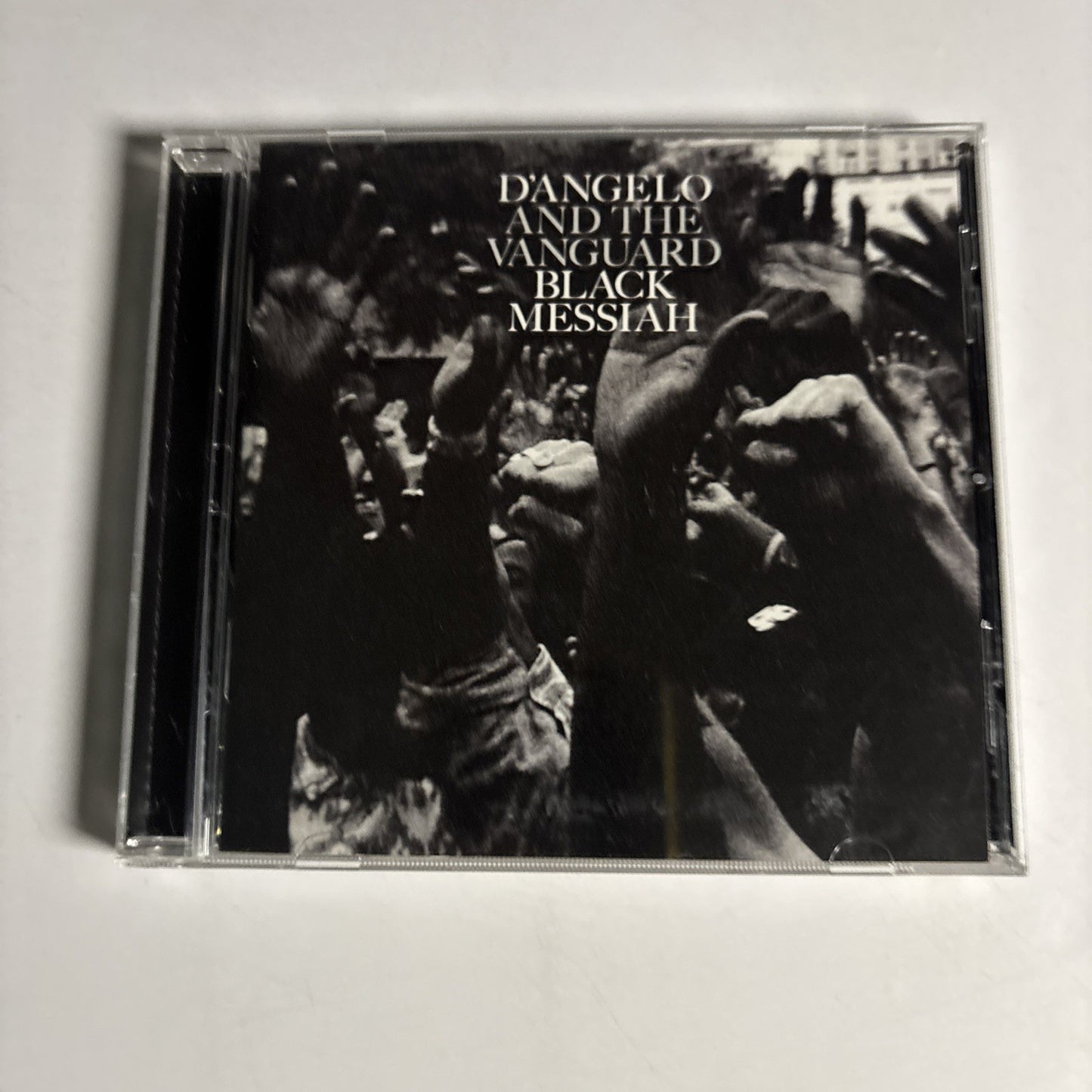 D'Angelo and The Vanguard – Black Messiah (CD, 2014)  US 88875-05655-2