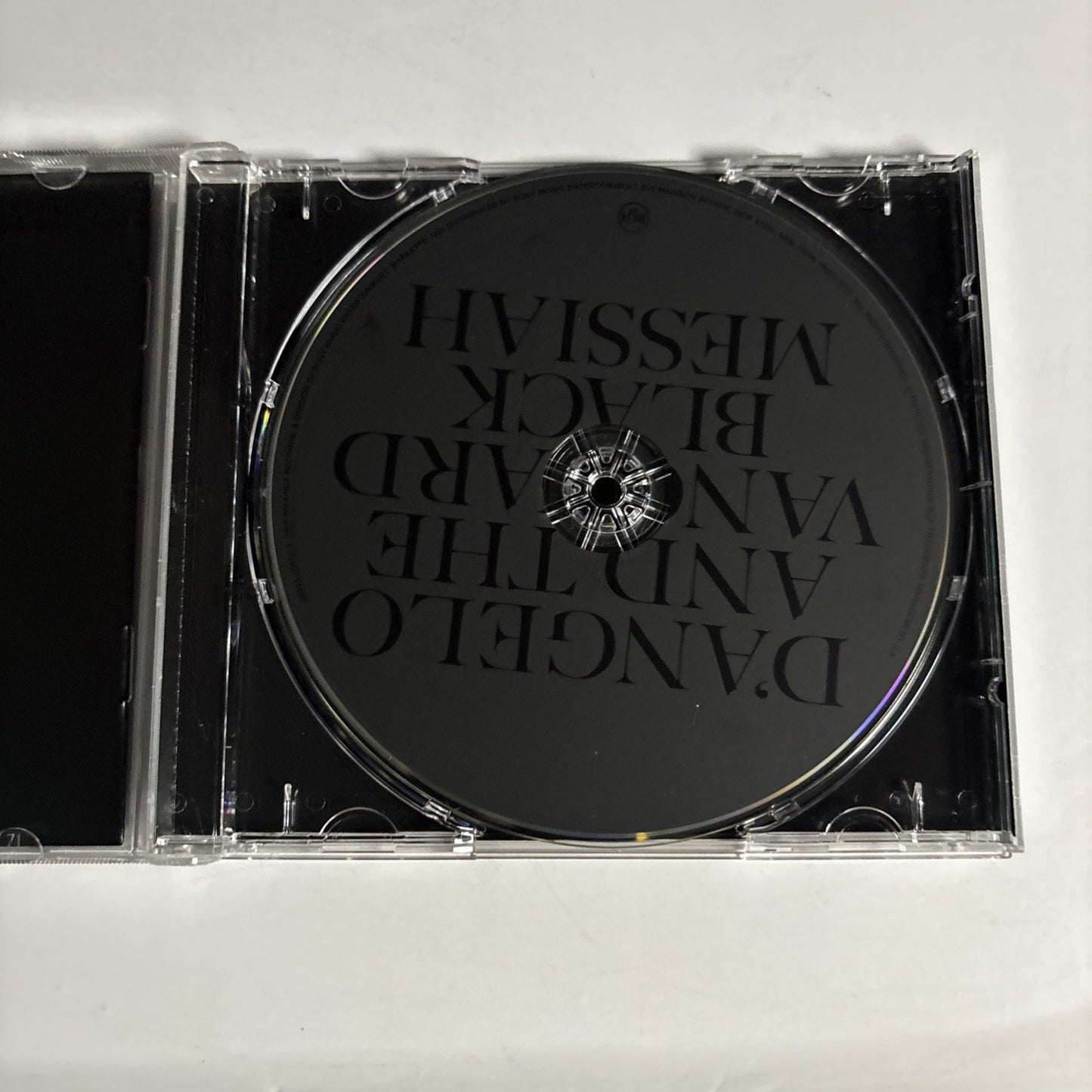 D'Angelo and The Vanguard – Black Messiah (CD, 2014)  US 88875-05655-2