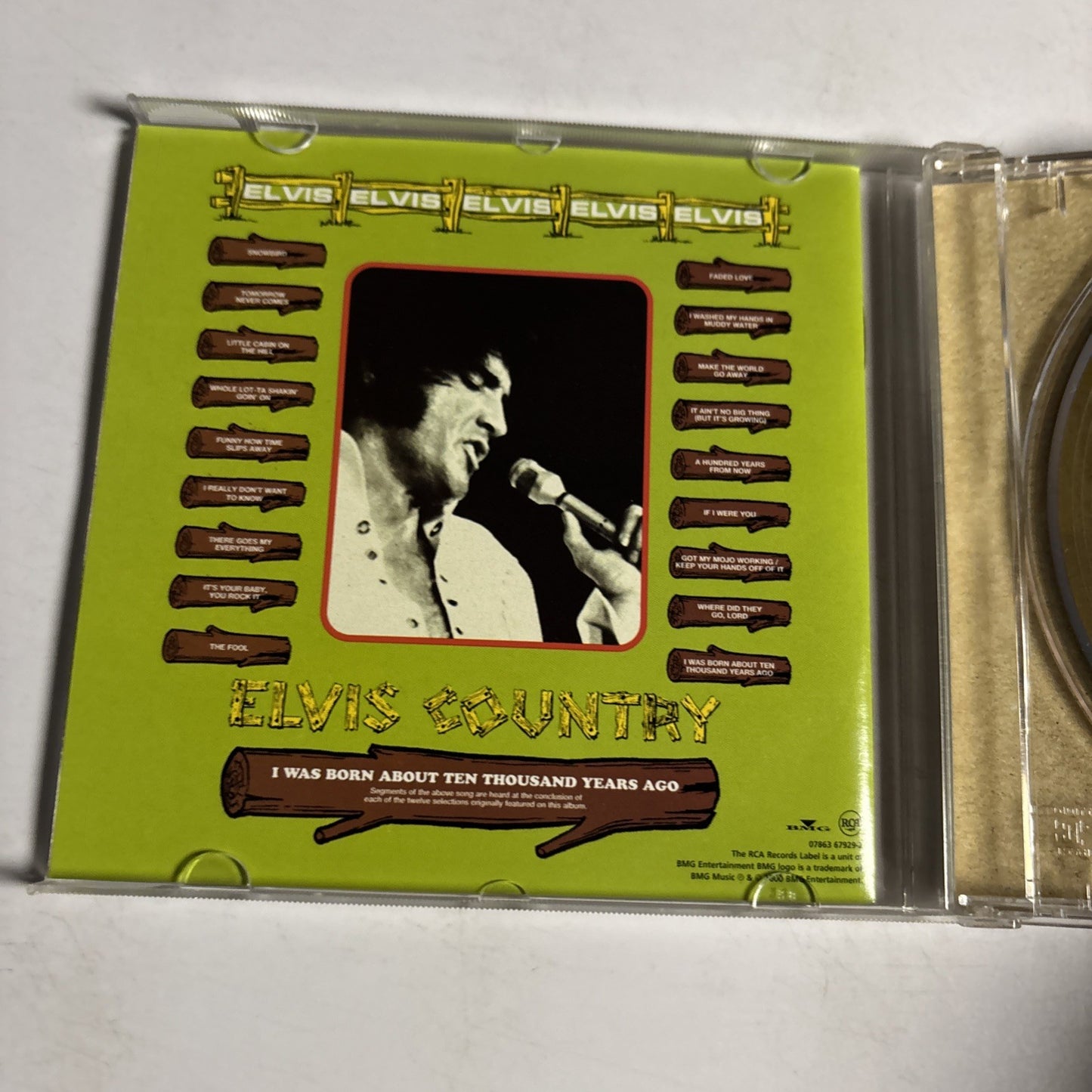 Elvis Presley – Elvis Country (I'm 10,000 Years Old) (CD) US RCA 07863 67929 2