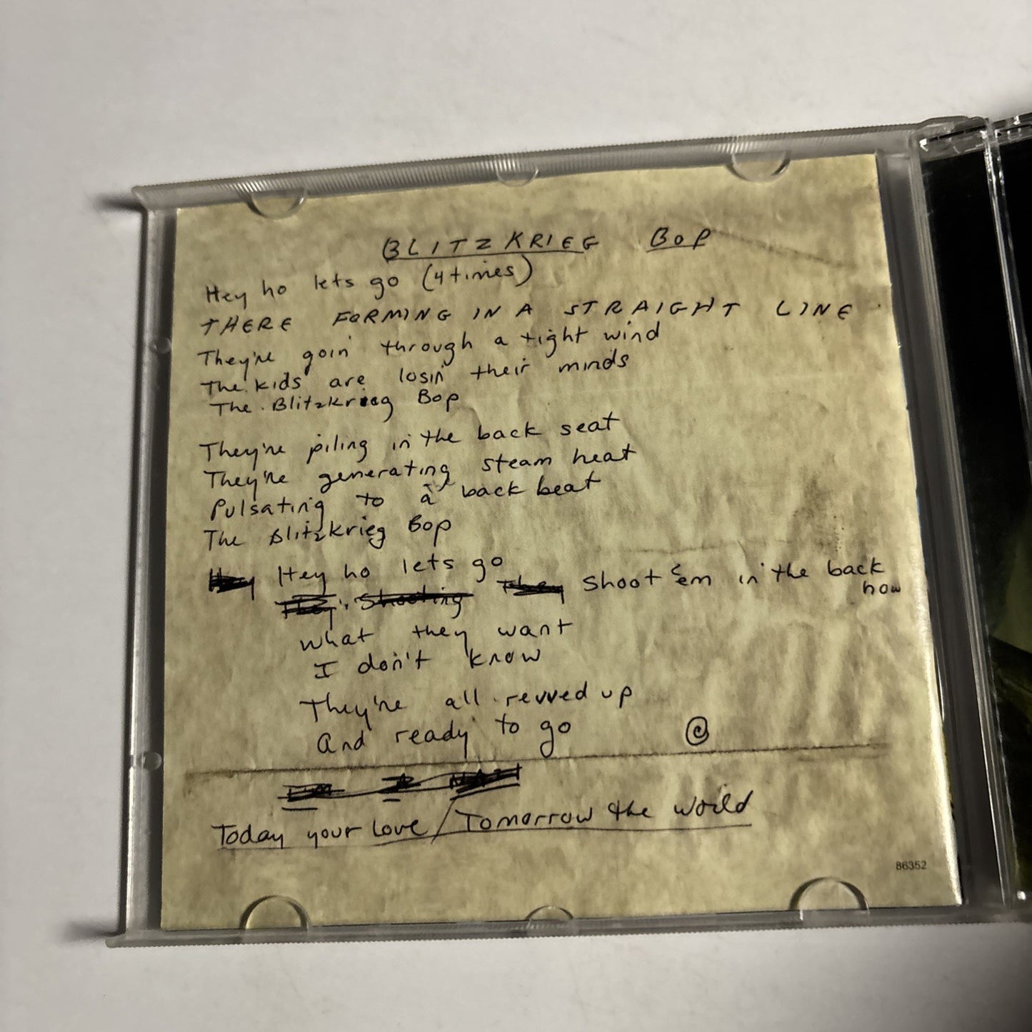 Various – We're A Happy Family - A Tribute To Ramones (CD, 2003) US CK 86352