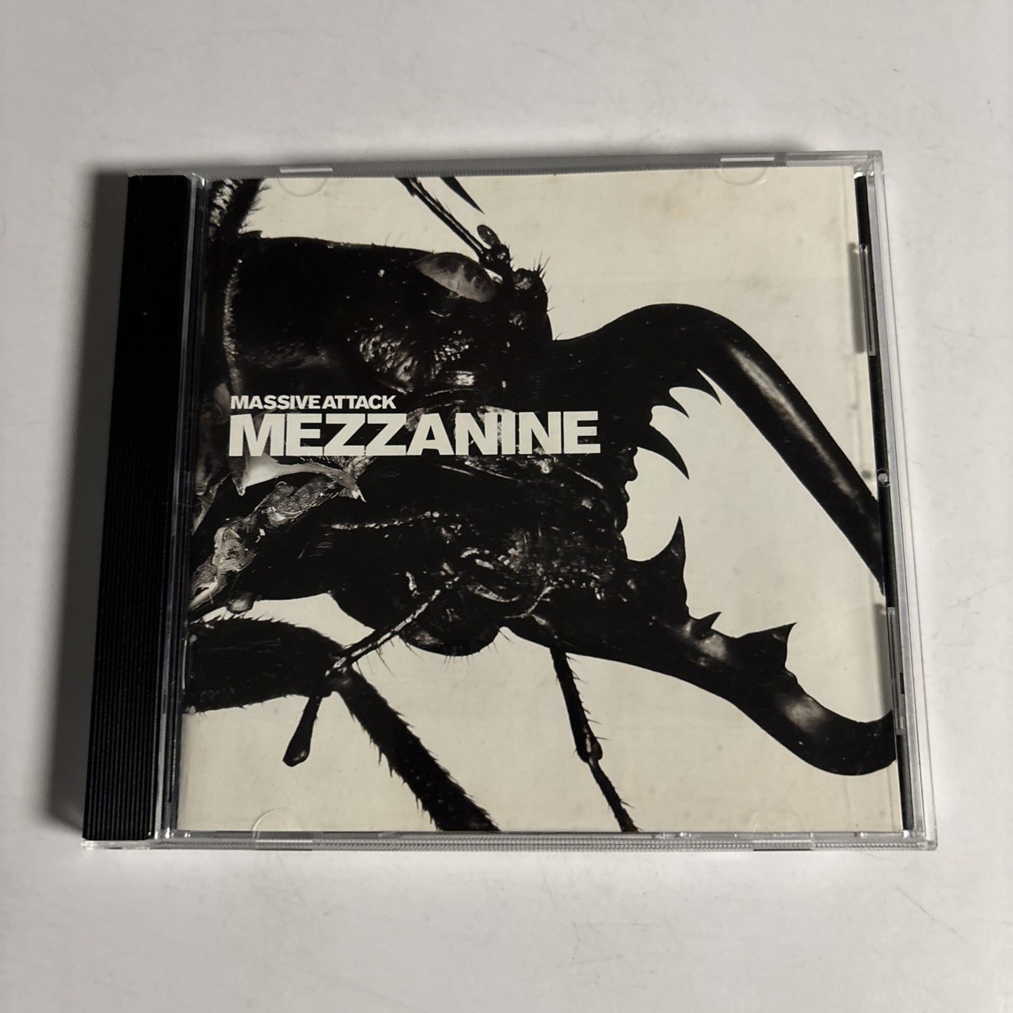 Massive Attack – Mezzanine (CD, 1998)  Europe WBRCD4