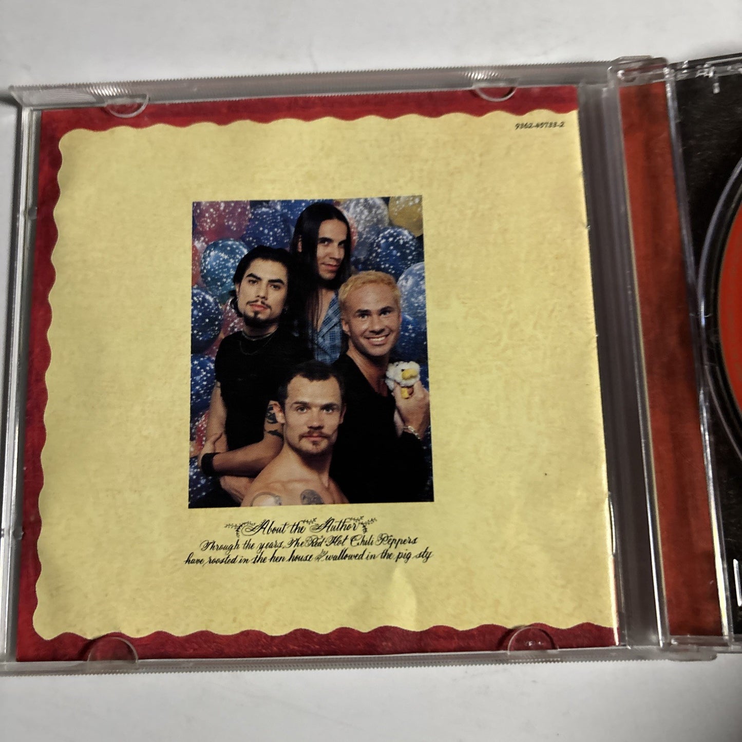 Red Hot Chili Peppers – One Hot Minute (CD, 2020) Europe 9362-45733-2
