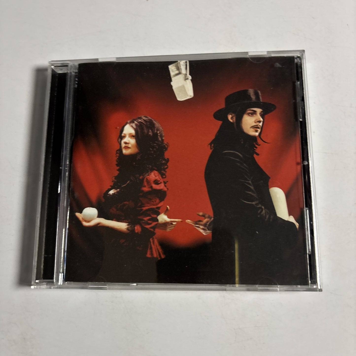 The White Stripes – Get Behind Me Satan (CD, 2005) US 63881-27256-2