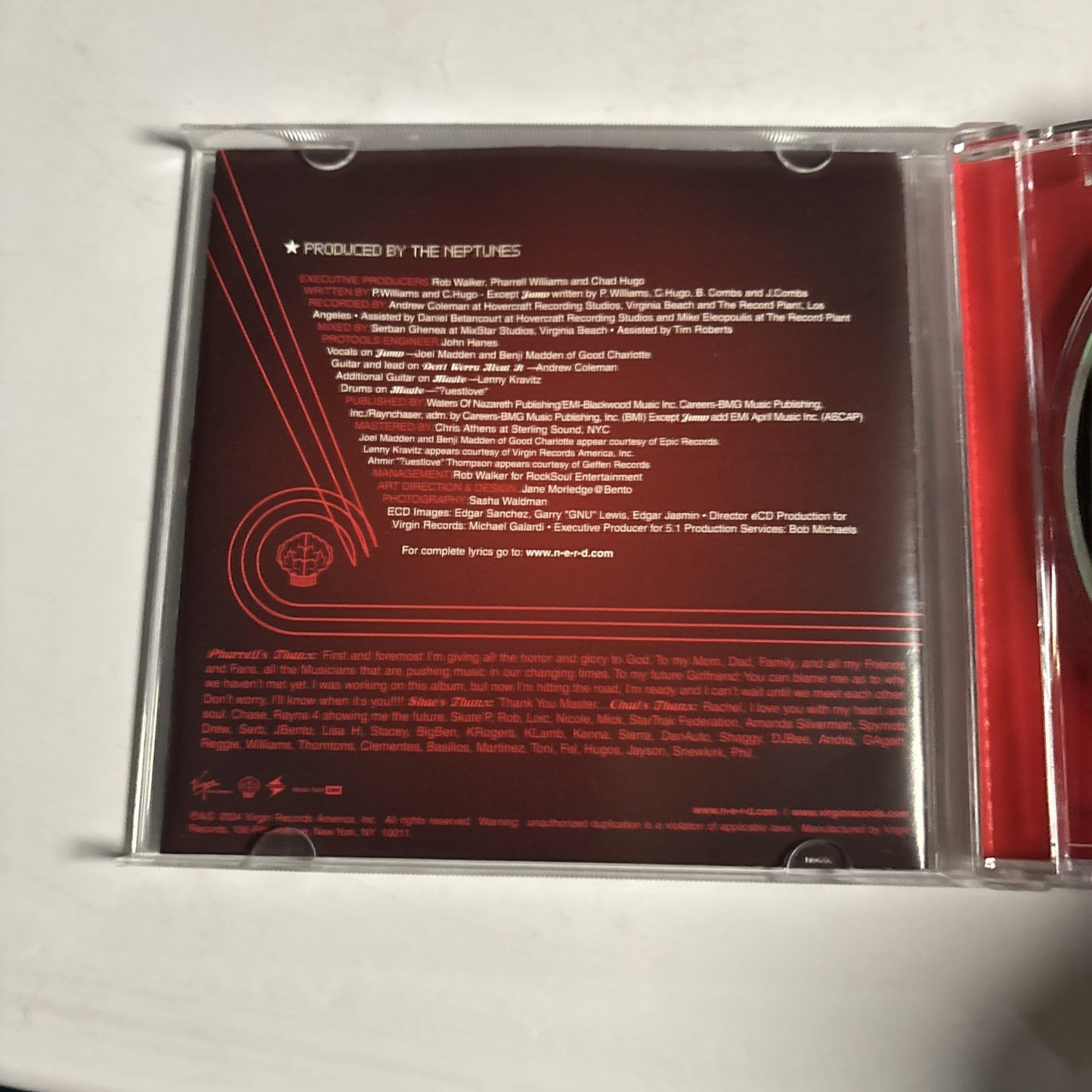 N*E*R*D – Fly Or Die (CD, 2004)  US 7243 5 91457 0 9