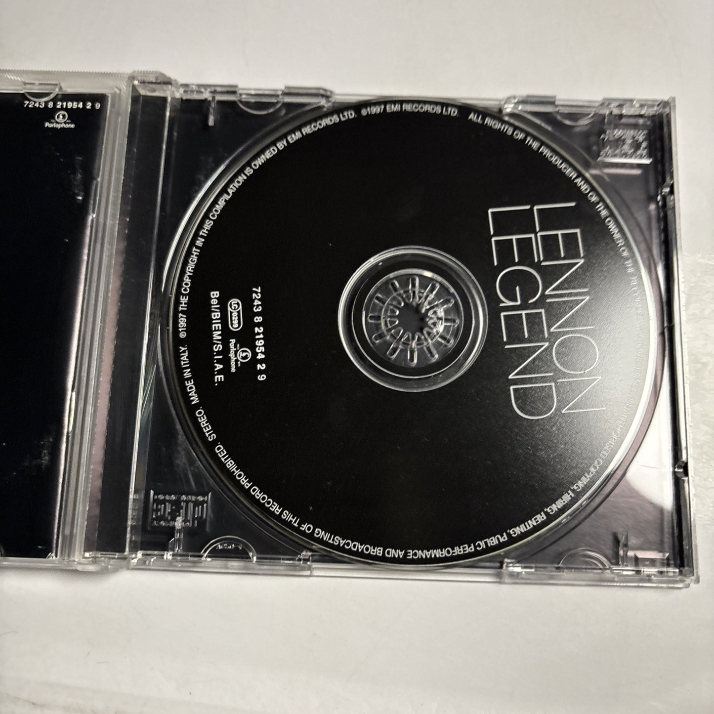 Lennon Legend (The Very Best Of John Lennon (CD, 1997) Europe 7243 8 21954 2 9