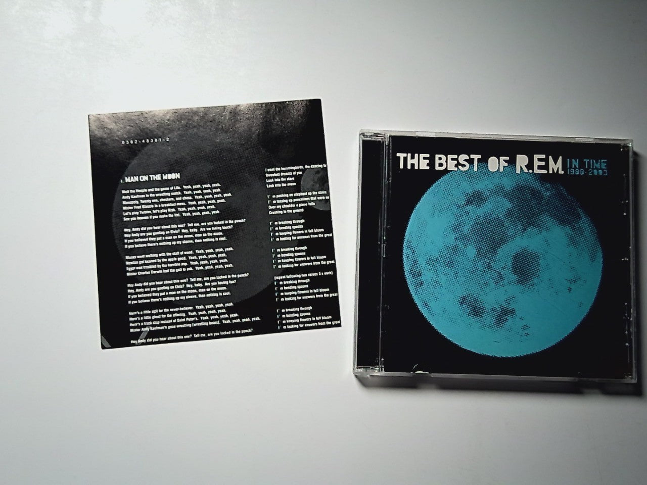 R.E.M. – In Time: The Best Of R.E.M. 1988-2003 (CD, 2007) Taiwan 48381-2