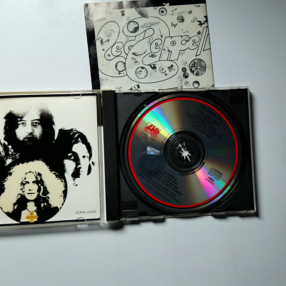 Led Zeppelin Retroactive Led Zeppelin – Led Zeppelin III (CD, 1988) Japan 20P2-2025 – Retro Unit
