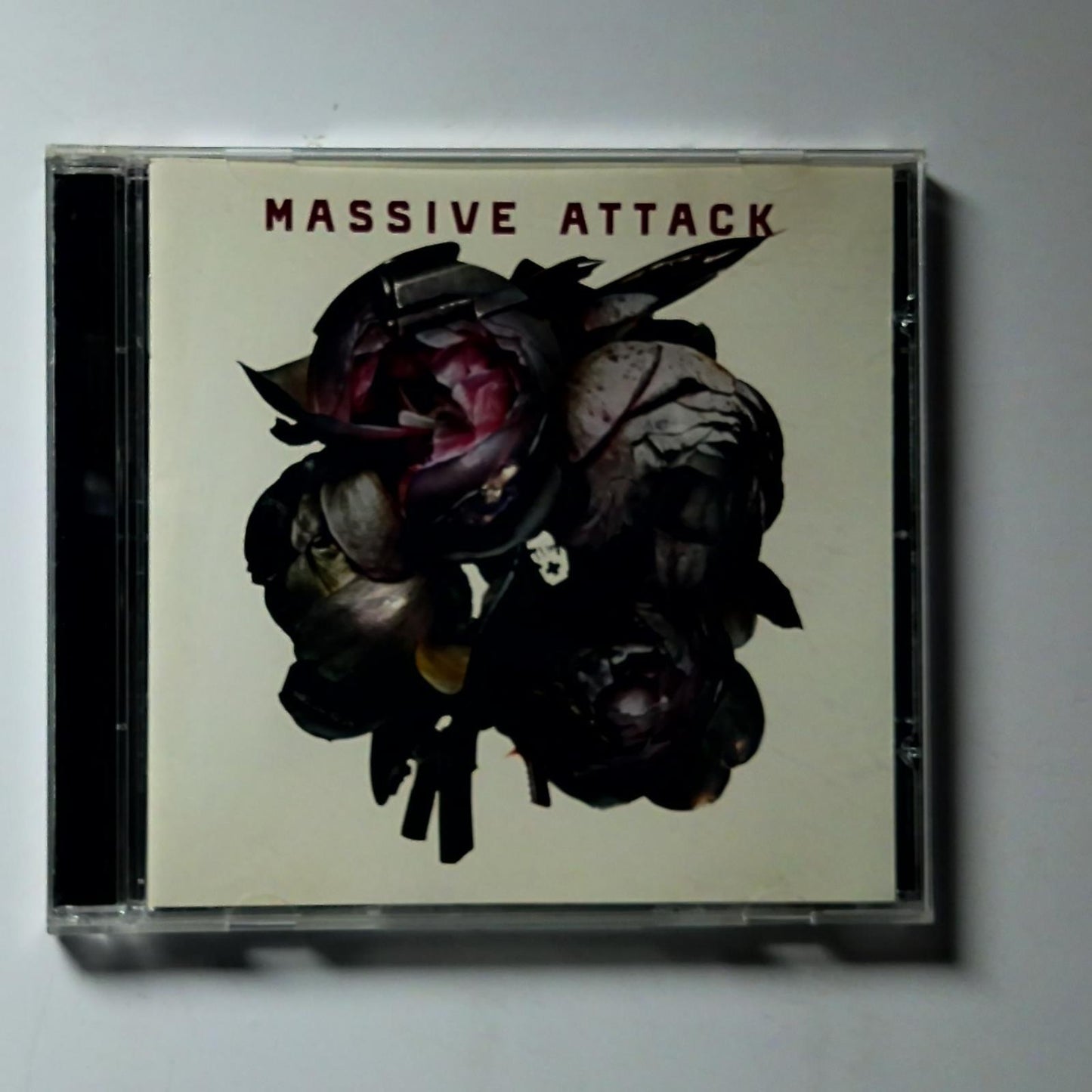 Massive Attack – Collected (CD, 2006) Europe 0094635570120