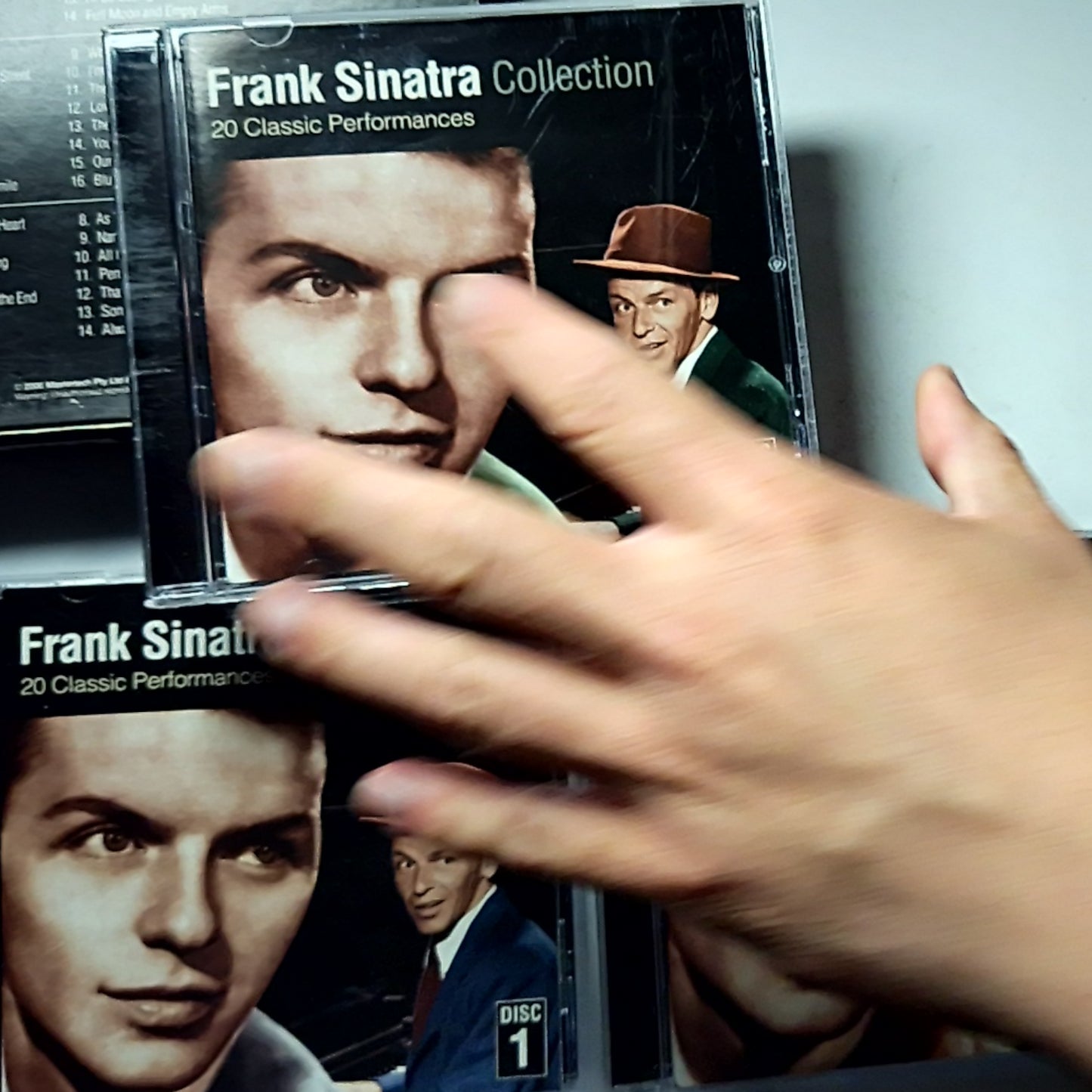 Frank Sinatra Collection - 20 Classic Perfomances (CD)